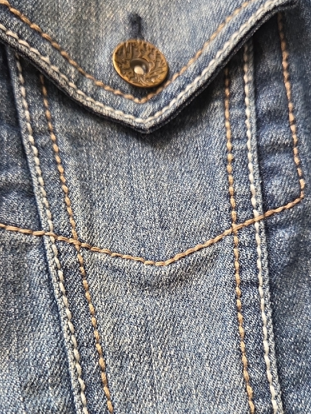 True Soulmate Vintage Denim Vest - Picture 7 of 12